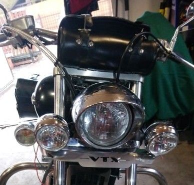 Lightbar lampy daszki poprzeczka Honda VTX 1300, 1800 halogeny