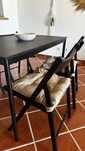 Mesa de sala com cadeiras