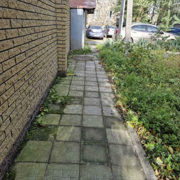 Продам гараж капитальный, на две машины.