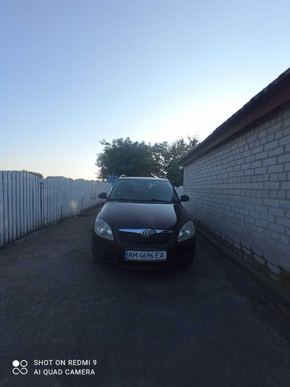 Skoda fabia 1.2 бензин