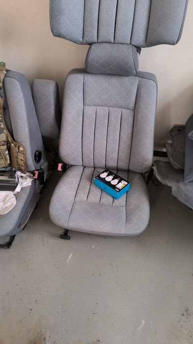 Tapicerka - Wnętrze Mercedes 320CE w124 E klasa