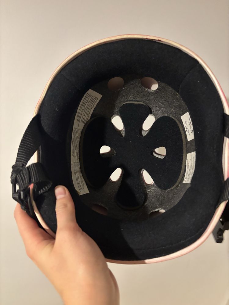 Kask firmy Roces