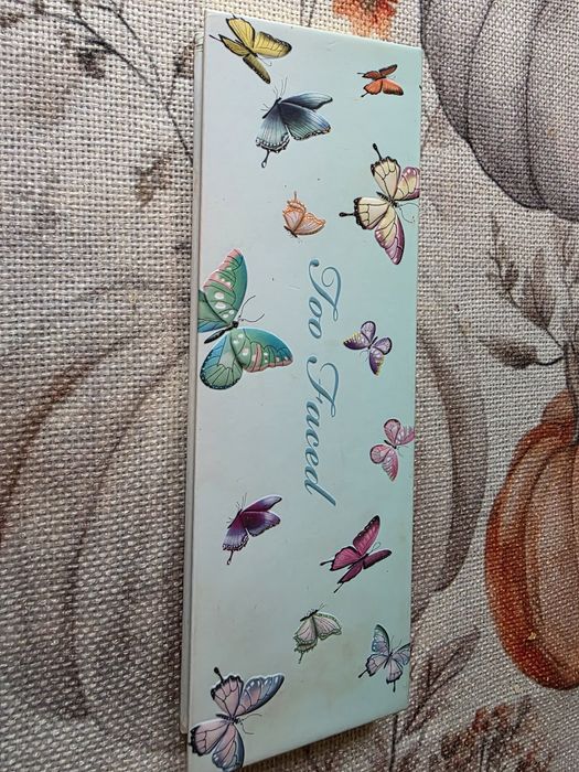 Too faced paleta cieni Femme