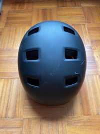 Capacete Decathlon Preto S