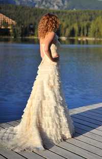 Hiszpańska suknia ślubna dla wysokiej dziewczyny