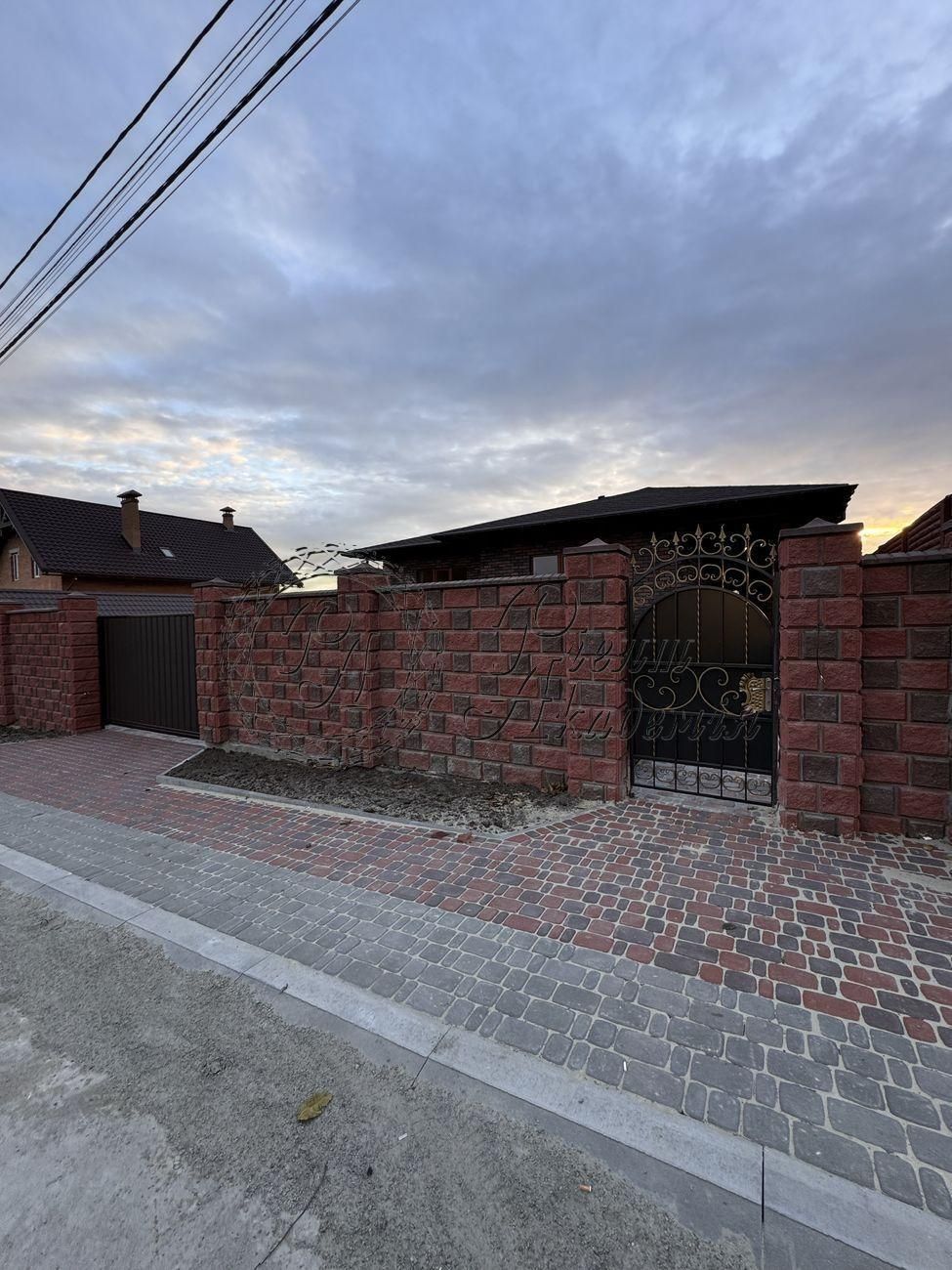 Продам дом Святопетрівське, Садова вул.