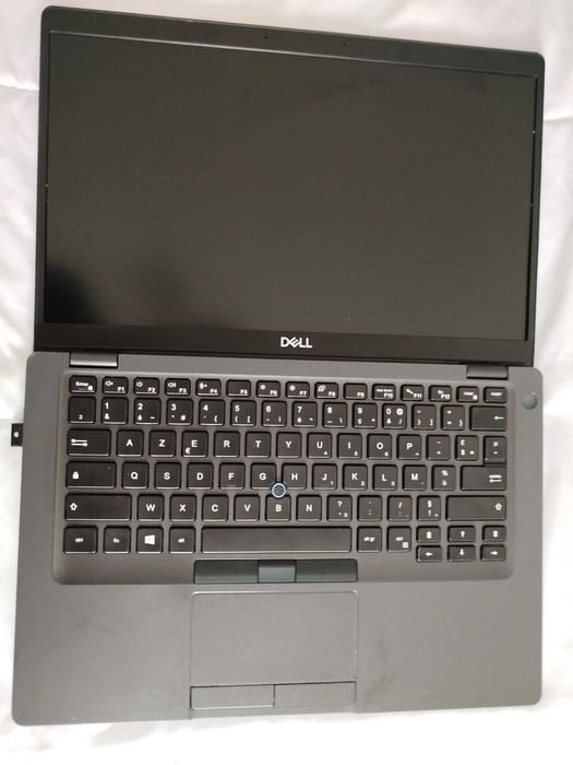 Dell Latitude 5400 – Impecável!  À venda