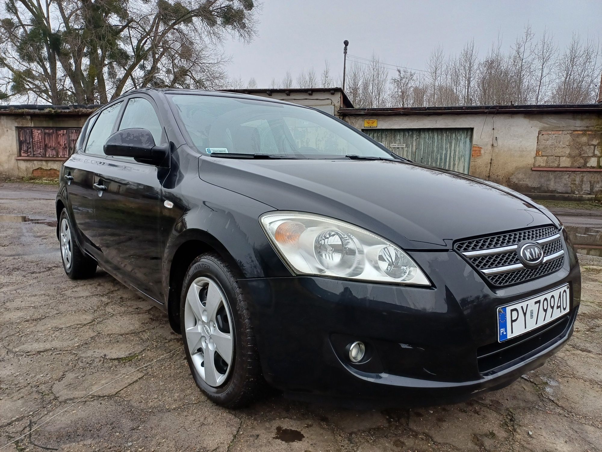 Kia ceed 2.0 crdi salon pl