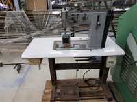 Máquina de costura de 2 agulhas marca Adler