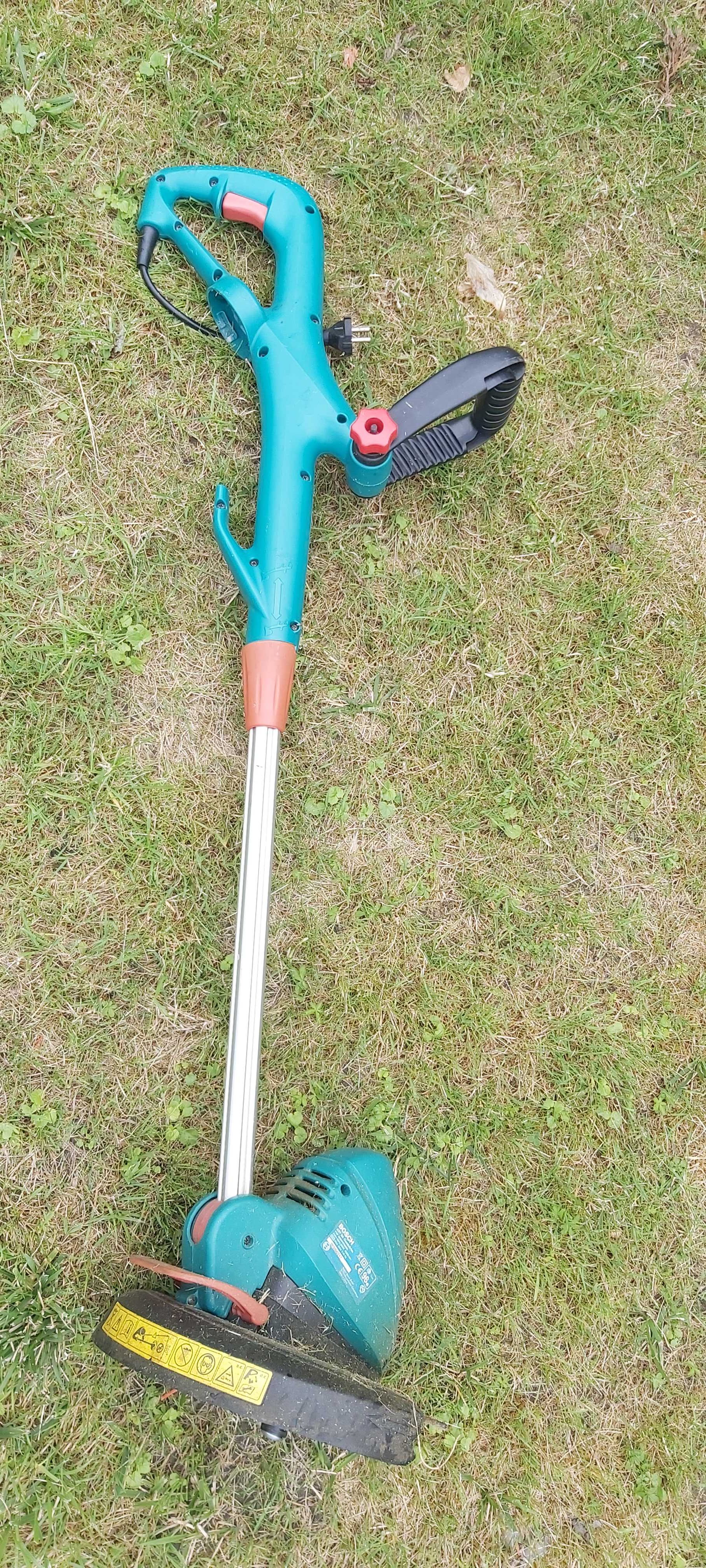 Podkaszarka elektryczna bosch combitrim