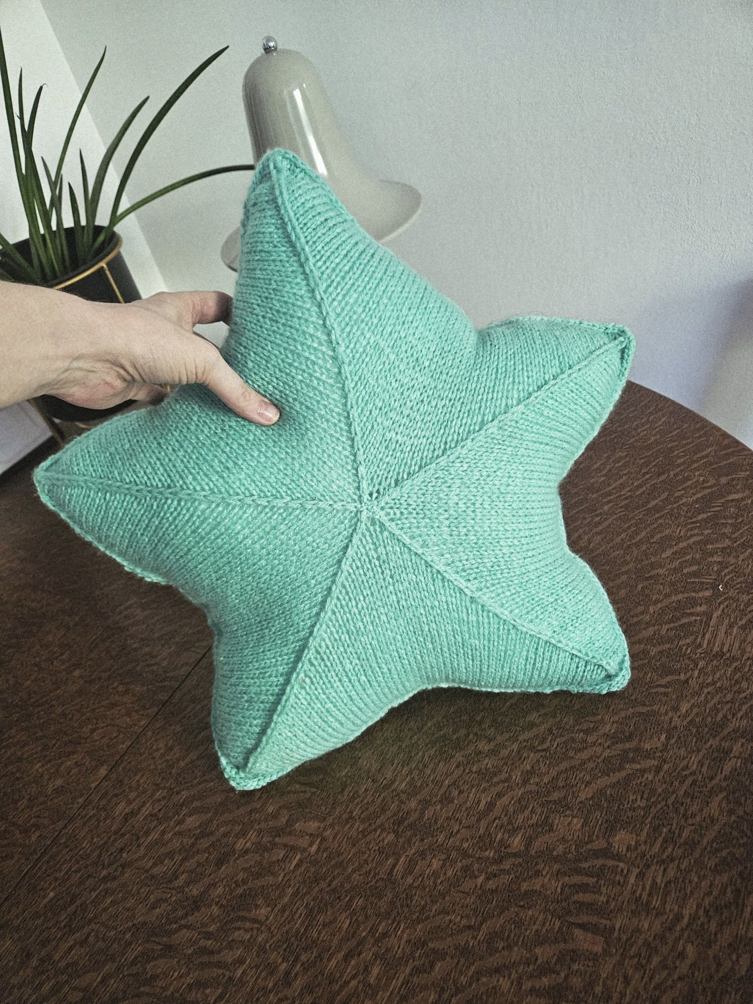 Poduszka ręcznie robiona handmade gwiazda miętowy zielony ozdobna