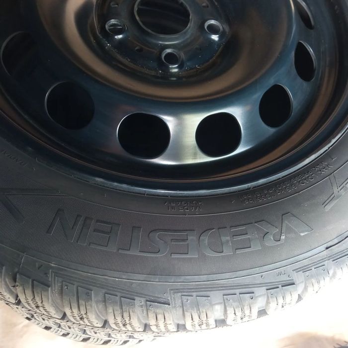 koła 16 205/55 zimowe jnowe vw seat skoda 2022 vredestein komplet