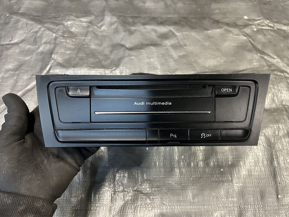 AUDI A4 B8 A5 CZYTNIK kart sd NAWIGACJI MMI multimedia kostki oryginał