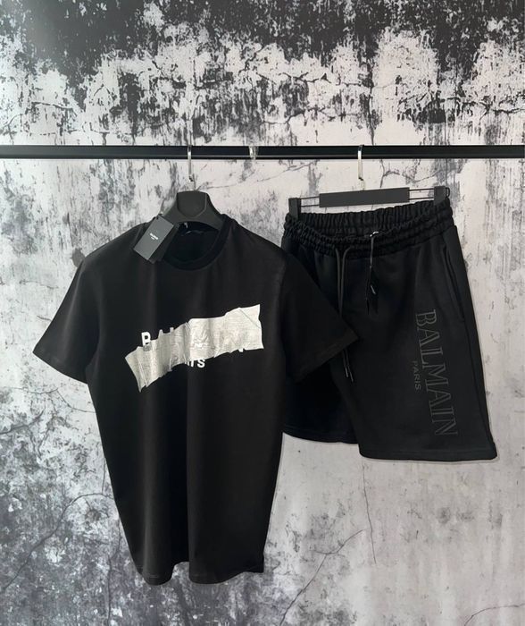 OFF-white x kaws футболка оверсайз мужская оригинал