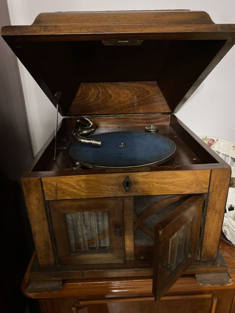 Gramofon patefon