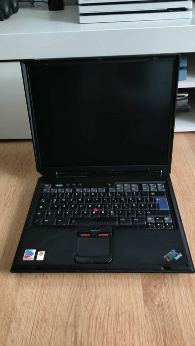 Thinkpad IBM R40