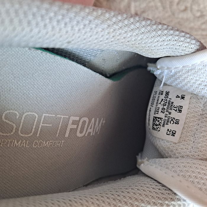 Buty sportowe damskie Puma 37 białe