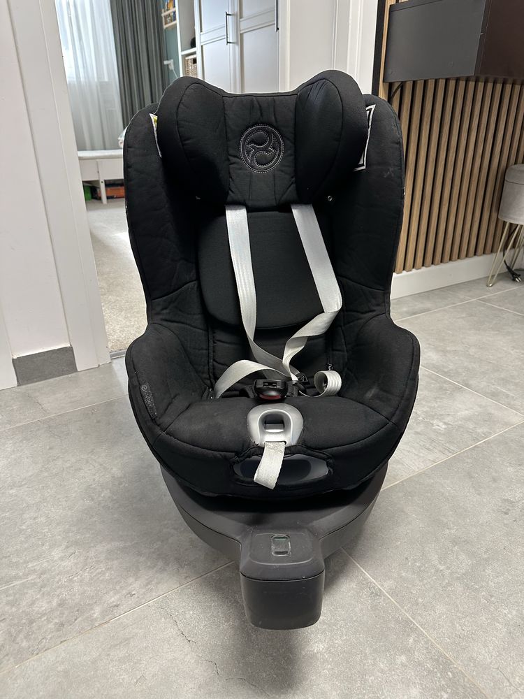 Fotelik Cybex Sirona ZI i-Size Plus fotelik z bazą