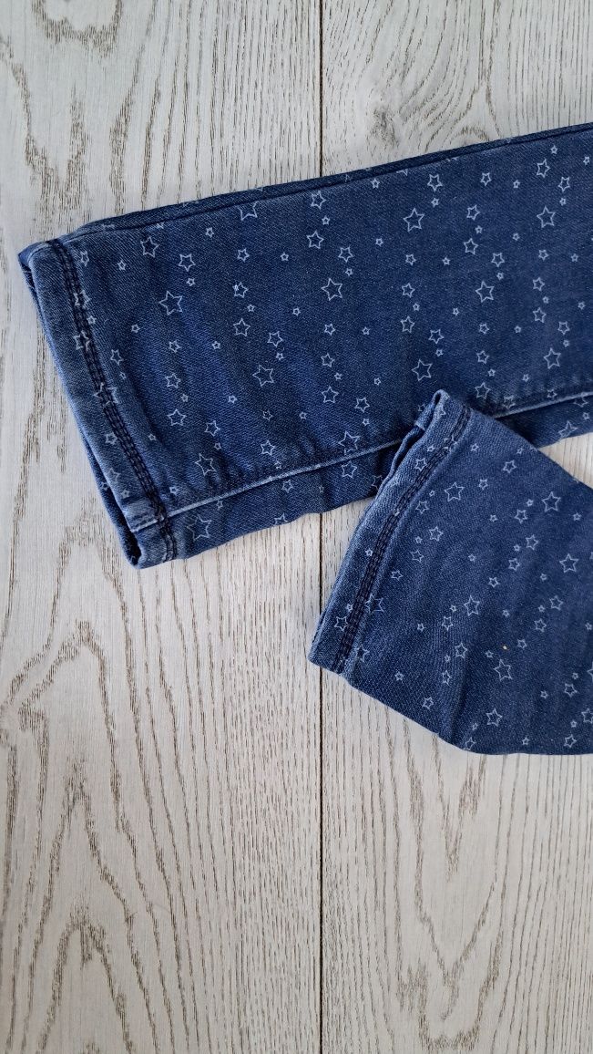 Spodnie dżinsy dla dziewczynki gwiazdki c&a 140 wycierane