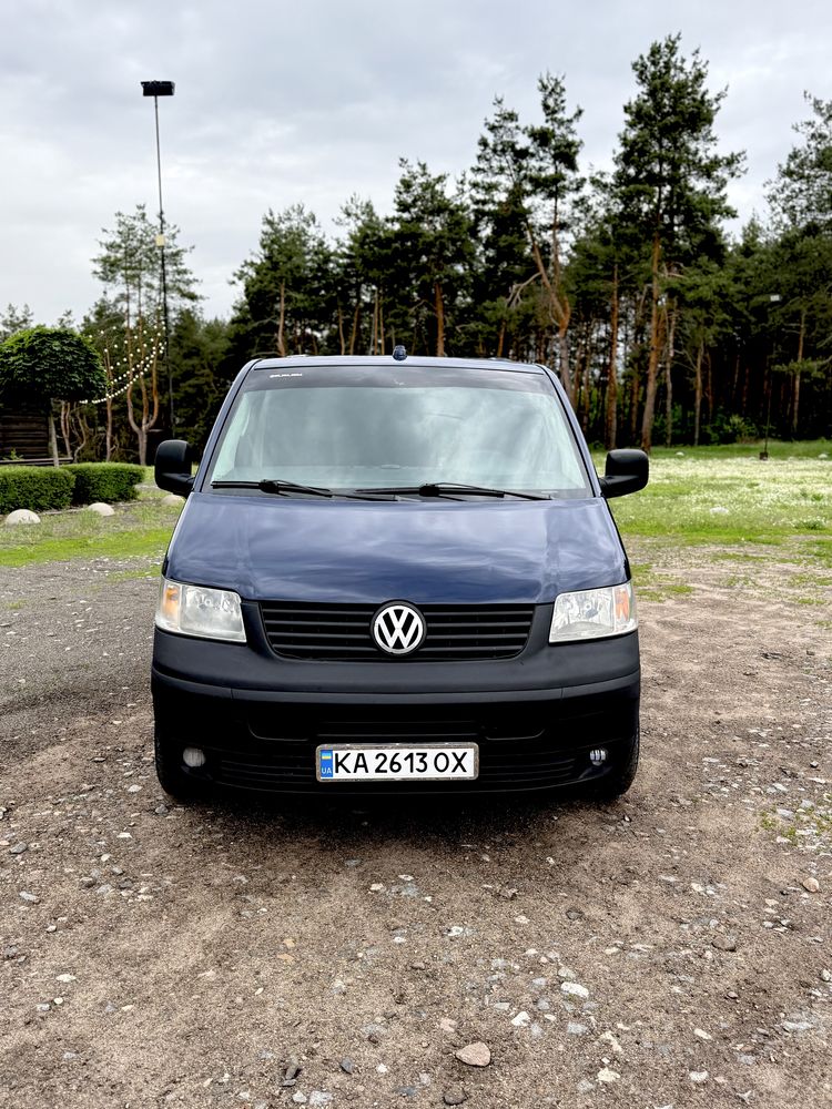 Volkswagen Transporter Multivan T5 1.9 TDI Long Maxi 8+1 пас