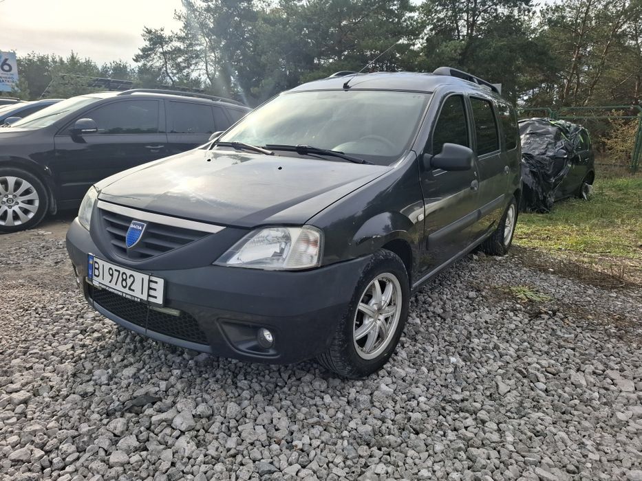 Dacia logan MCV А/С 1,6 газ-бенз 7 місць