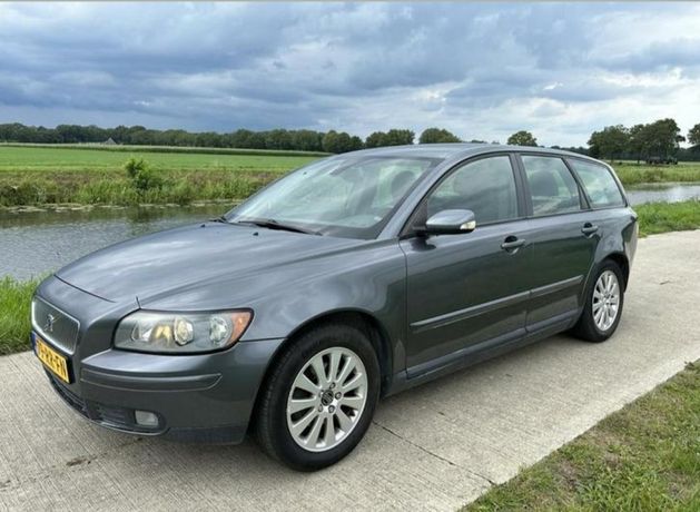 Volvo v50,свіжопригнана