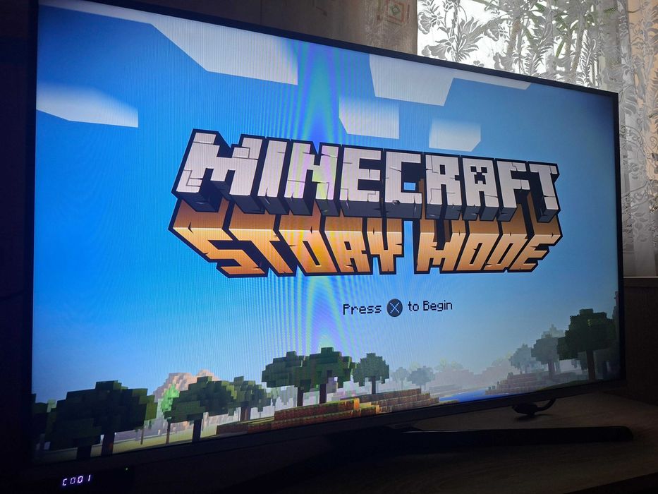 Konsola Ps4 SLIM + GRA