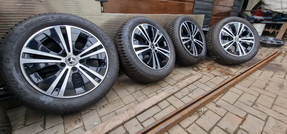 Koła Zimowe Mercedes E-Klasa W213 R17-5x112 -225/55-Dunlop23rok