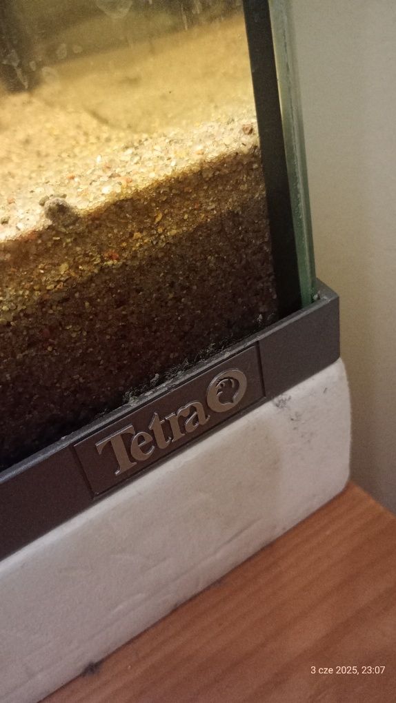 Sprzedam akwarium Tetra 60l