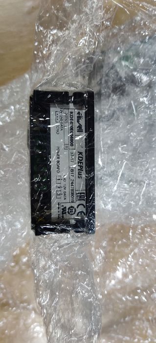 Продам 5 комплектів електронних контролерів eliwell rtx 600/v