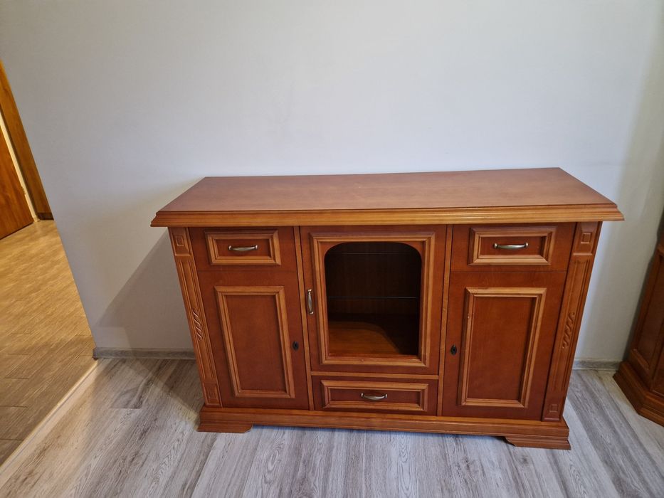 Zestaw mebli do salonu i jadalni