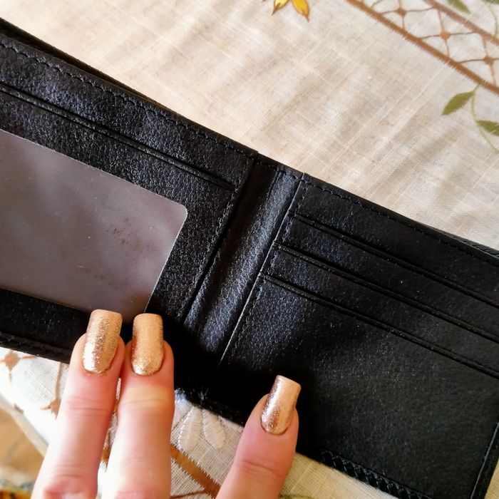 Гаманець,кошелек.             .