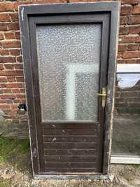 Drzwi zewnetrzne drewniane z szyba 101x204
