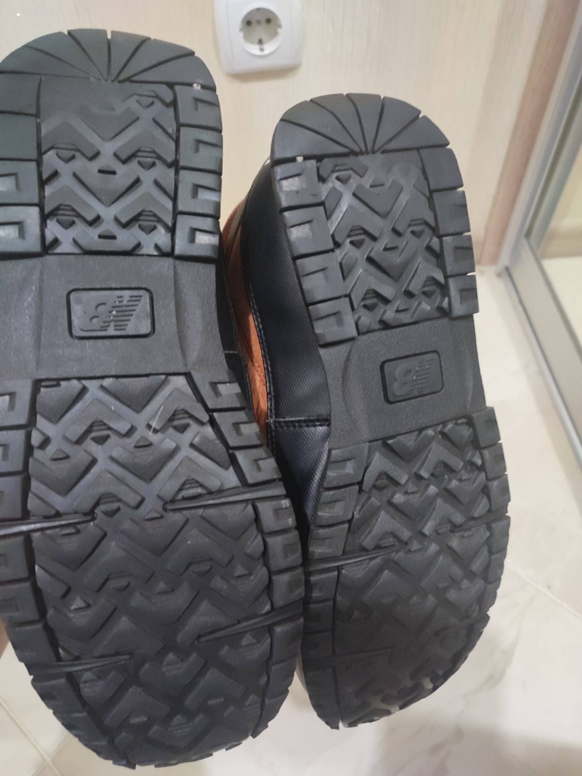 Кожаные ботинки New Balance