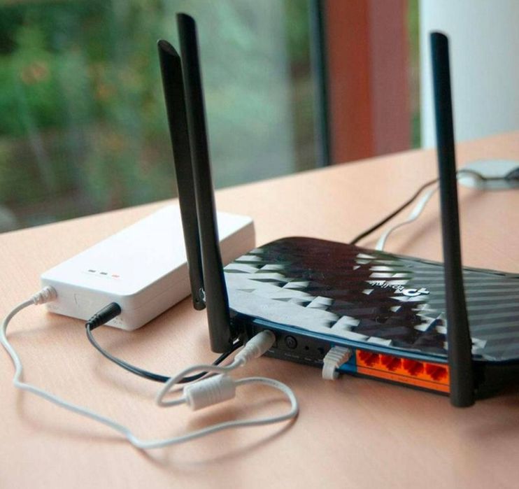 Адаптер резервного живлення mini UPS BBU15-DT