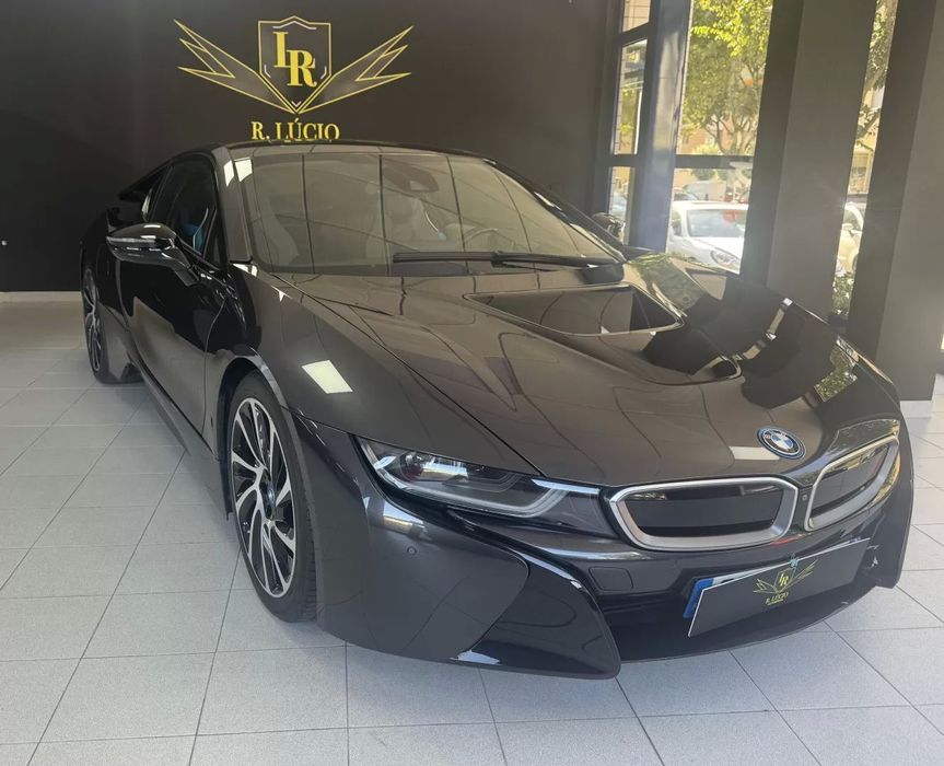 BMW i8 Standard
