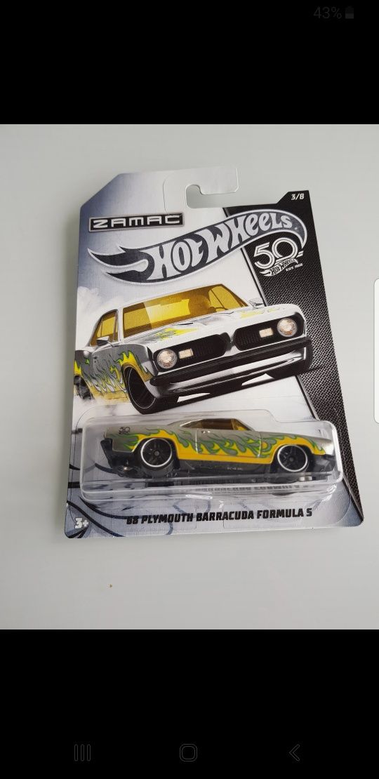 Hot wheels diversos