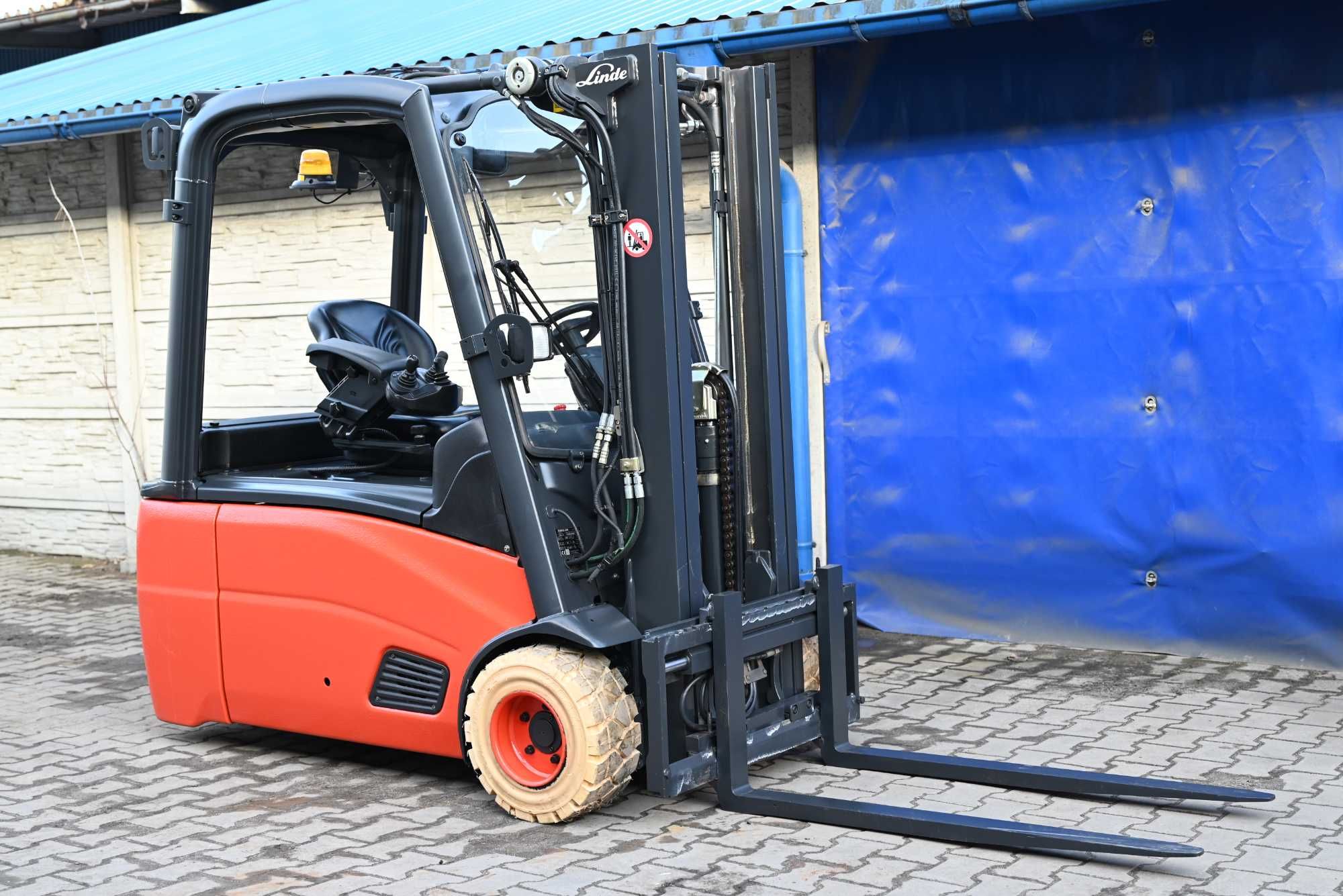 Wózek widłowy Linde E16 L Triplex 410 cm 2013 rok 6736 mth FHP 359