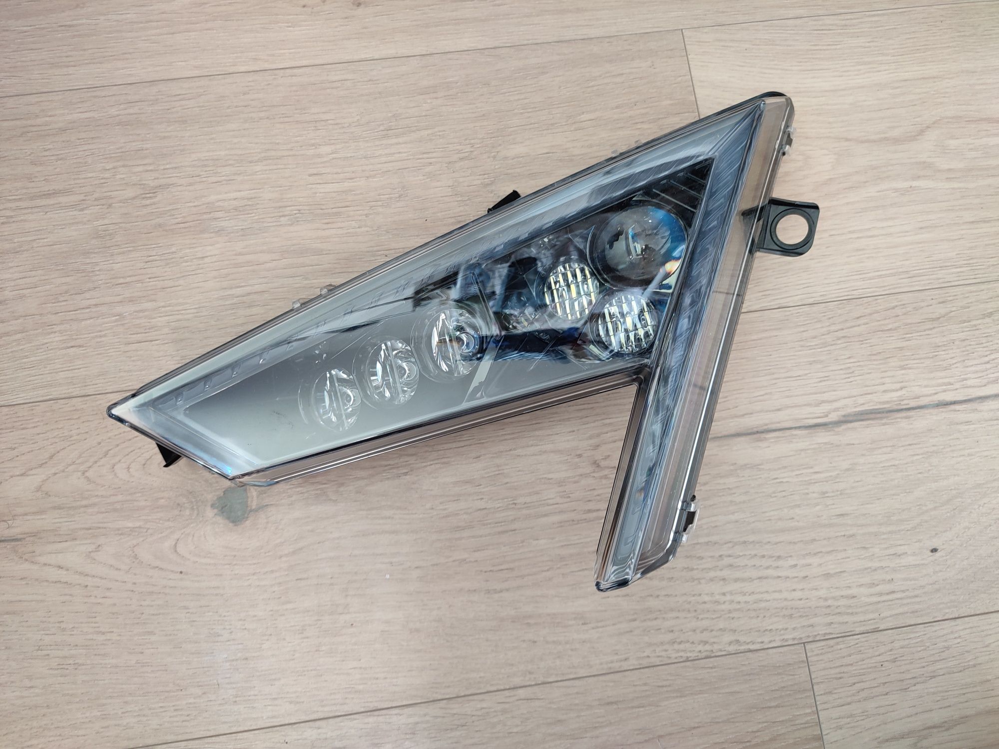 Polaris rzr lampa lewa led europa