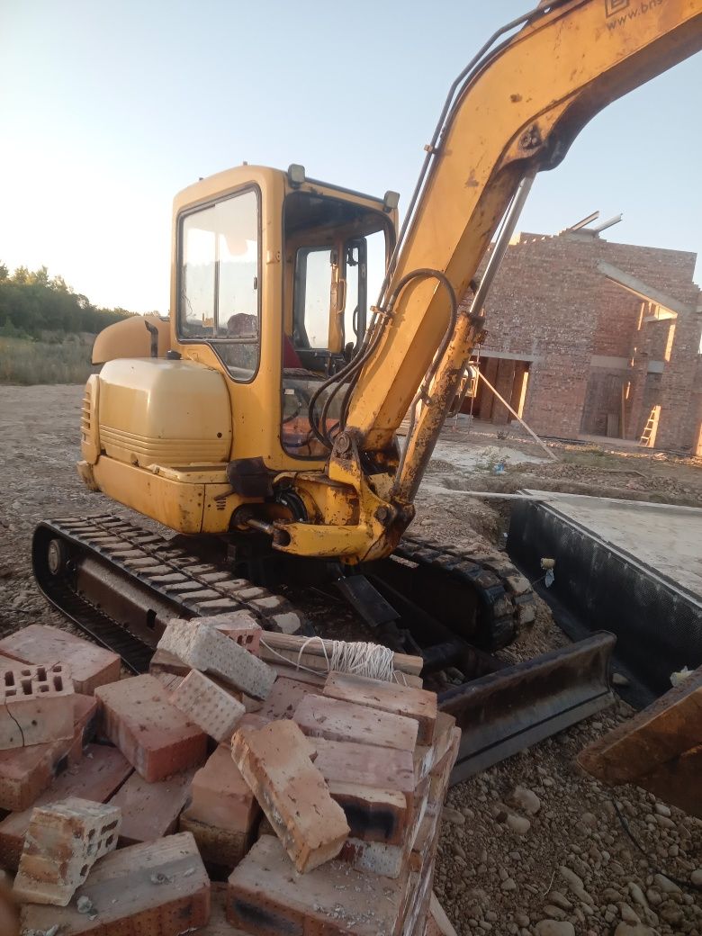 Екскаватор Komatsu RS45