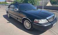 Lincoln Town Car