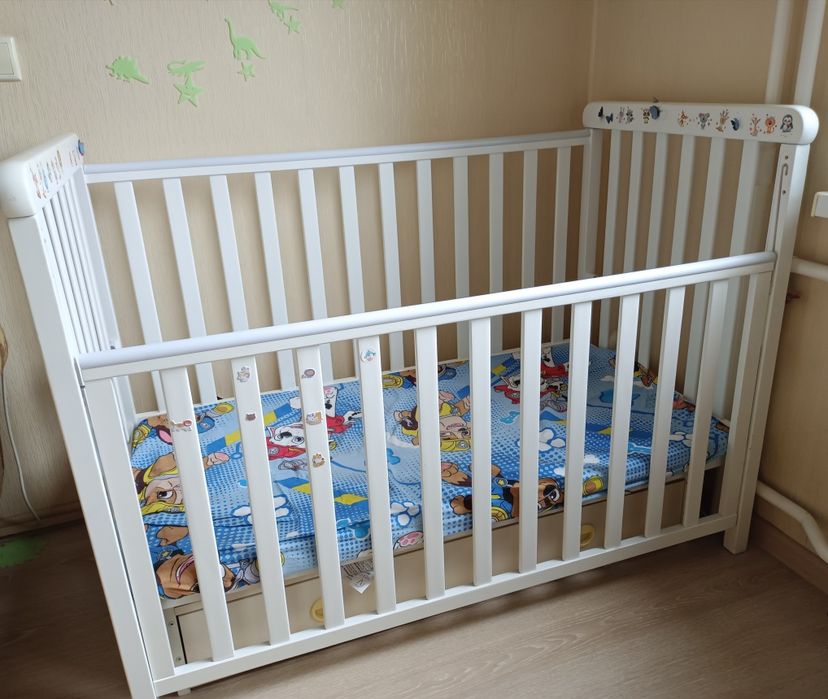 Продам дитяче ліжечко Верес