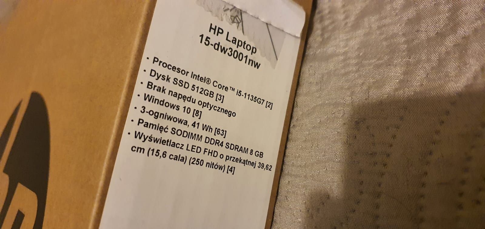 Sprzedam laptop HP 15-DW3001NW Full HD, 8GB RAM, 512GB SSD, i5