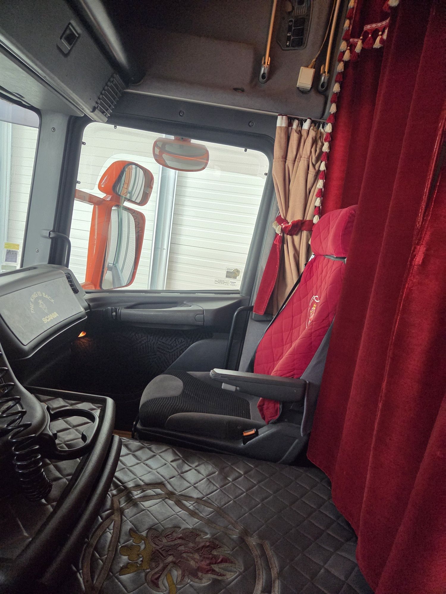 Scania 420 em bom estado
