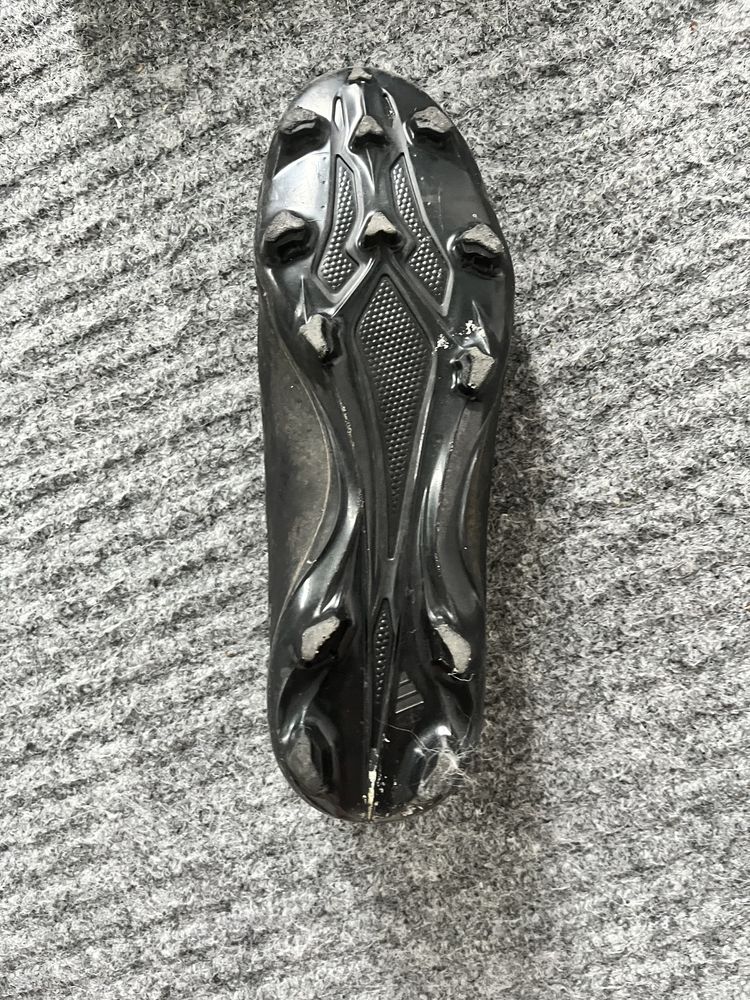 Korki adidas czarne