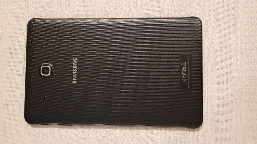 Samsung galaxy tab E 9.6