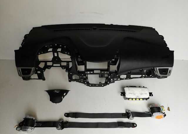 Hyundai I30 tablier airbags cintos