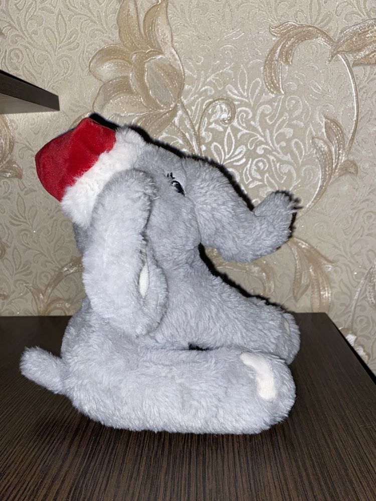 Слоник новогодний. 23 см