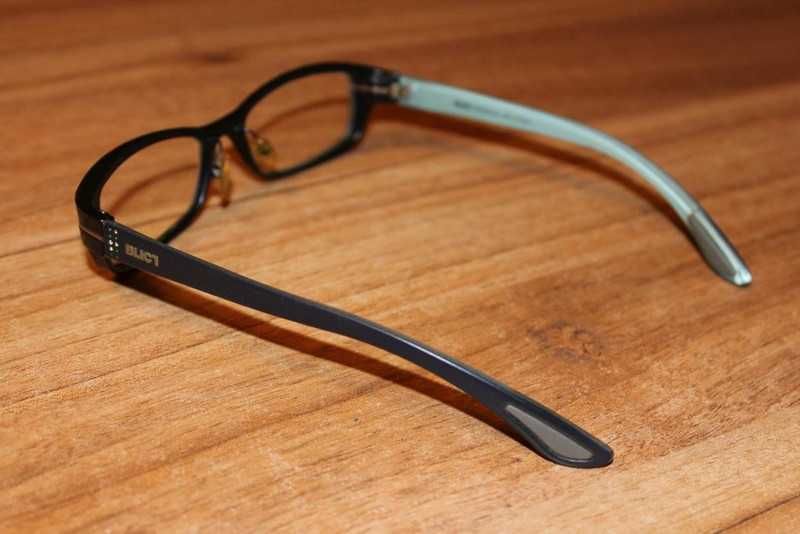 Markowe okulary "zerówki" do komputera, od optyka, z antyrefleksem