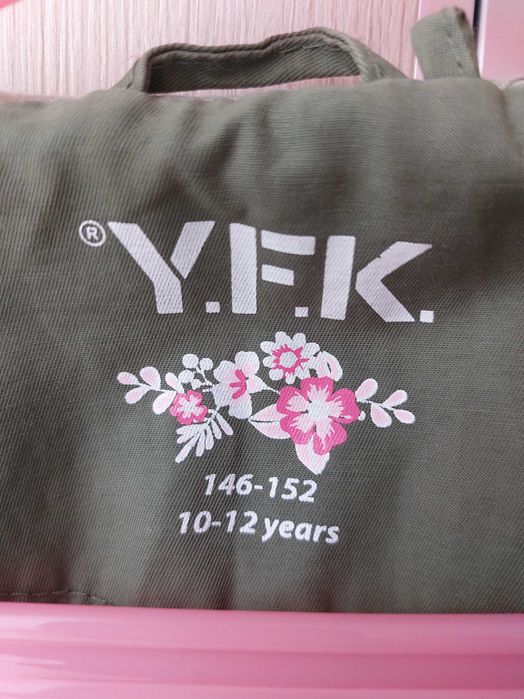 R.146/152 kurtka parka dziewczęca